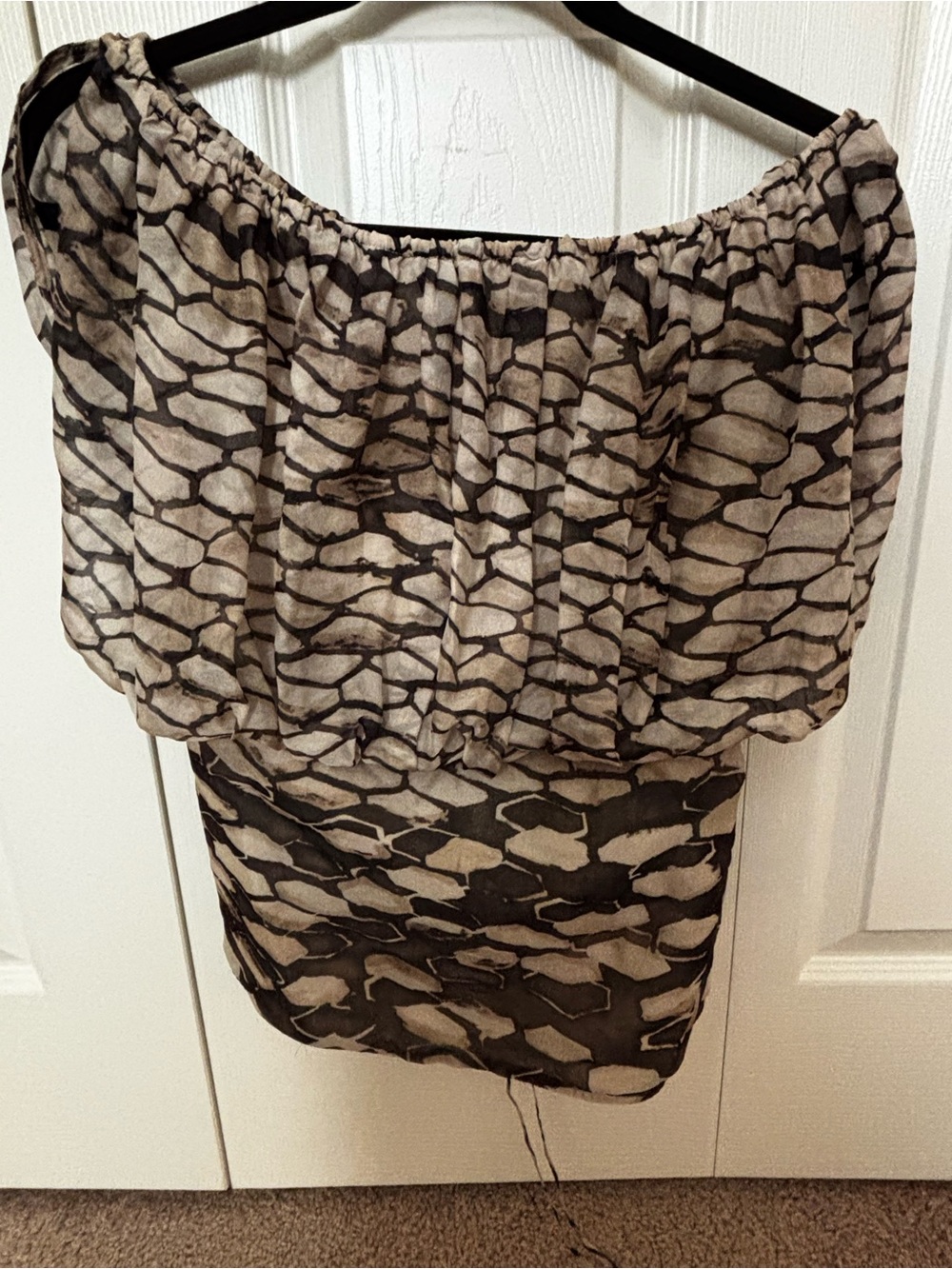 Off-Shoulder Sheer Blouson Dress in Taupe and Black